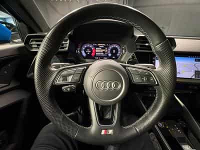 Audi A3 Berline (2023) - Photo 13