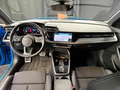 Audi A3 Berline (2023) - Photo 14