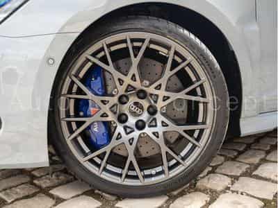 Audi RS3 Sportback Performance Edition 1 OF 300 (2023) - Photo 11