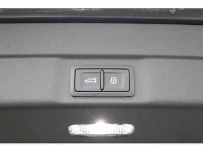 Audi A6 Audi A6 Avant TDI 204 S tronic 7 S line/19”/Leder/ (2025) - Photo 15