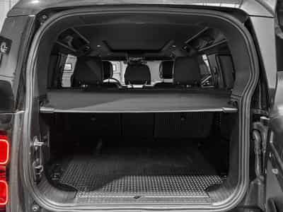 Land-Rover Defender DEFENDER 110 D250X-DYNAMIC SE AWD MY25 (2025) - Photo 14