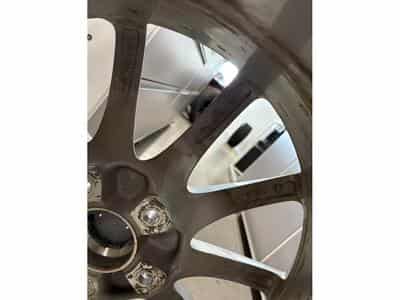 Jantes alu + Pneus h 20" 305/40 R20 112V (2026) - Photo 10