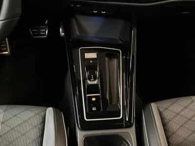 VW Golf R-Line+DSG+Black-Style+PANO (2024) - Foto 12