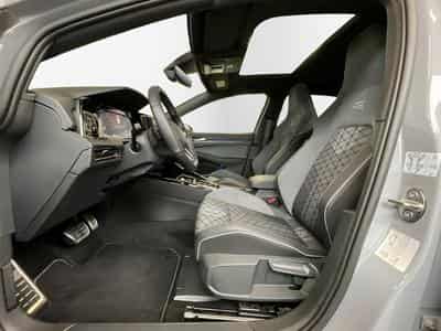 VW Golf R-Line+DSG+Black-Style+PANO (2024) - Foto 9