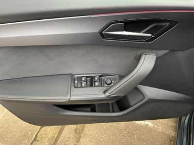 Cupra Leon DSG+Pure-Perf.+Dinamica+Int.Drive (2025) - Foto 14