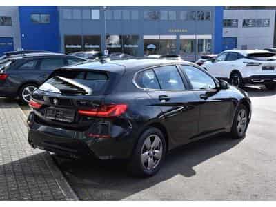 BMW 118 i CLIMA REGUL LANE LED PDC 1° MAIN (2022) - Foto 4