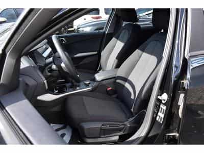 BMW 118 i CLIMA REGUL LANE LED PDC 1° MAIN (2022) - Foto 6