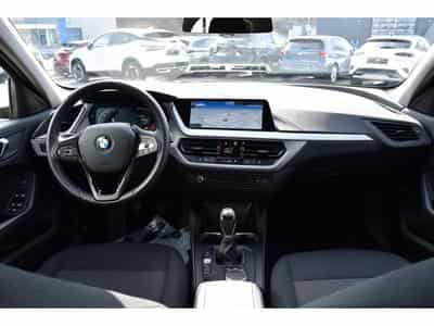 BMW 118 i CLIMA REGUL LANE LED PDC 1° MAIN (2022) - Foto 9