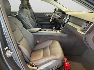 Volvo V60 B4 Core / Essence (2025) - Photo 7