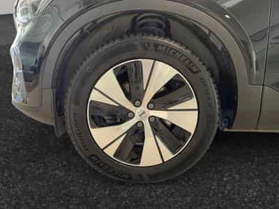 Volvo XC40 B3 Core / Essence (2024) - Photo 14