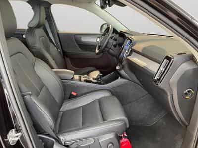 Volvo XC40 B3 Core / Essence (2024) - Photo 15