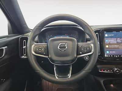 Volvo XC40 B3 Core /  Essence (2023) - Photo 12