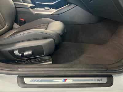 BMW 320 Pack M (2023) - Foto 11