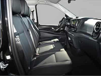 Mercedes Vito (2026) - Photo 2