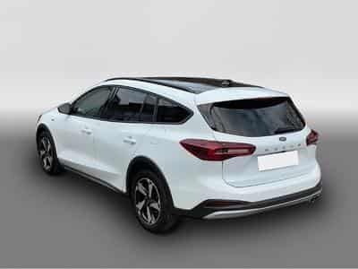 Ford Focus (2025) - Photo 3