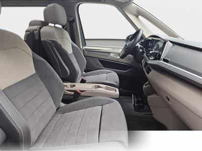 VW Multivan (2026) - Photo 15