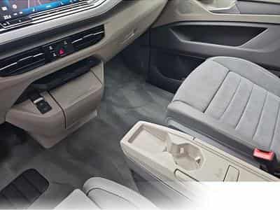 VW Multivan (2026) - Photo 11