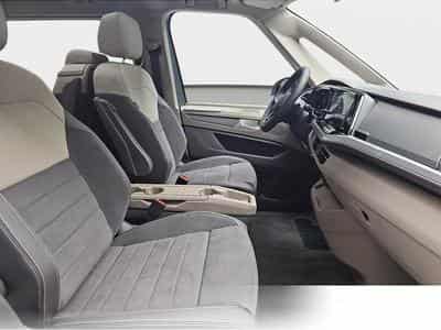 VW Multivan (2026) - Photo 15
