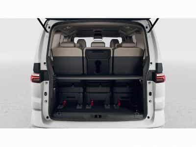 VW Multivan (2024) - Photo 8