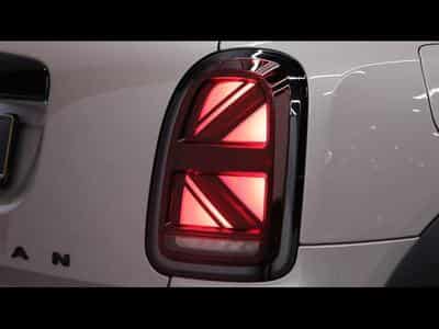 MINI Countryman 136cv Steptronic (2021) - Photo 9