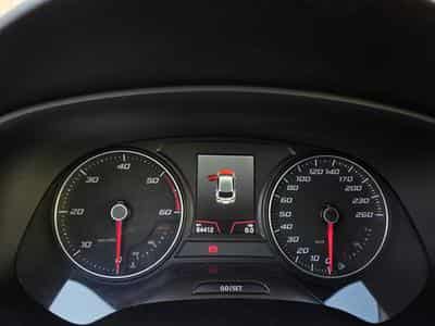 Seat Leon TDI DSG 150CV (2020) - Photo 11