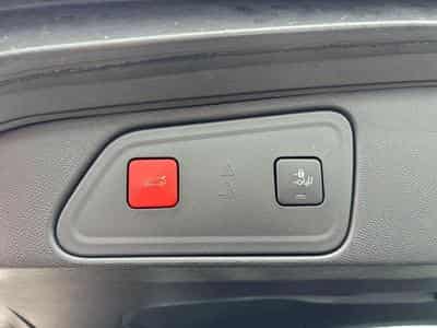 PEUGEOT 3008 HYBRID 225ch GT Line e-EAT8 10cv (2020) - Photo 11