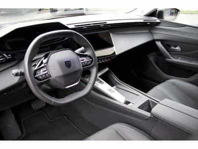 Peugeot 308 1.5 BlueHDi 130 EAT8 Allure ACC 360° Navi LED PDC (2024) - Photo 7
