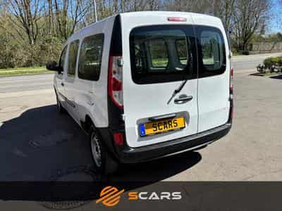 Renault Kangoo 1.5 DCI Maxi L2  95cv (2021) - Foto 5