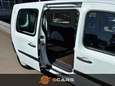 Renault Kangoo 1.5 DCI Maxi L2  95cv (2021) - Foto 9
