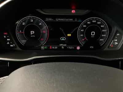 Audi Q3 SB+S-line+S-Tronic+35TDI+P.Premium (2022) - Photo 11