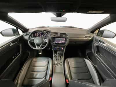 VW Tiguan R-Line+DSG+4M+Matrix-LED+Pano+AHK (2022) - Photo 2