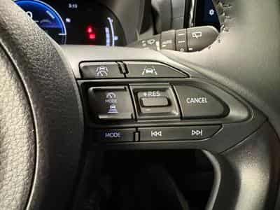 Toyota Yaris IV (2026) - Foto 9