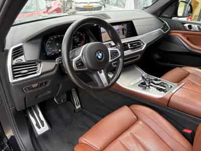 BMW X5M 50 7-SITZE /PANO/ AHK/LUFT/22/Harman-Kardon/360°/VOLL (2019) - Photo 10