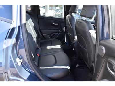 Jeep Renegade 4Xe 1.3 T4 PHEV AWD S CUIR PANO ACC LANE SIDE GPS CAM (2022) - Foto 8