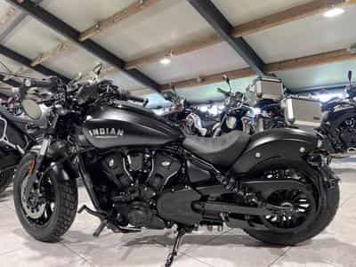 Indian Scout Bobber Ltd + Tech Black Smoke (2026) - Foto 4