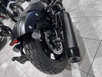 Indian Scout Bobber Ltd + Tech Black Smoke (2026) - Foto 5