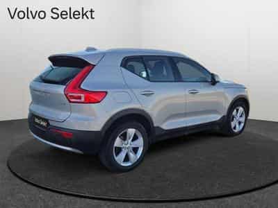 Volvo XC40 B3 Core / Essence (2023) - Foto 2