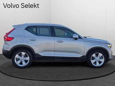Volvo XC40 B3 Core / Essence (2023) - Foto 7