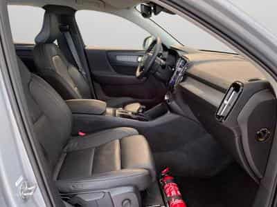 Volvo XC40 B3 Core / Essence (2025) - Foto 15