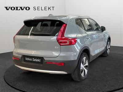 Volvo XC40 B3 Core / Essence (2025) - Foto 2