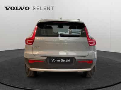 Volvo XC40 B3 Core / Essence (2025) - Foto 6