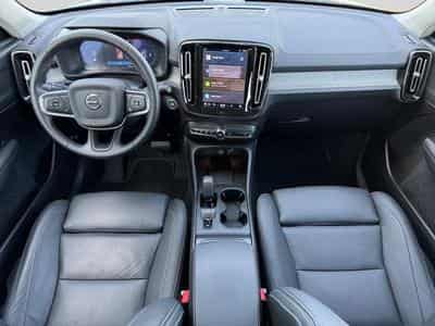 Volvo XC40 B3 Core / Essence (2025) - Foto 3