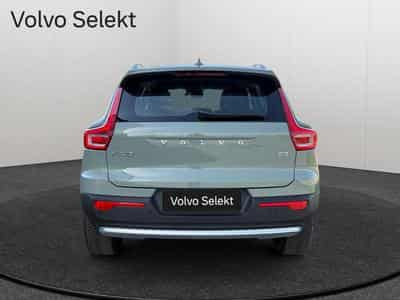 Volvo XC40 B3 Core / Essence (2025) - Foto 6