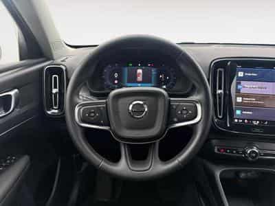 Volvo XC40 B3 Core / Essence (2025) - Foto 12