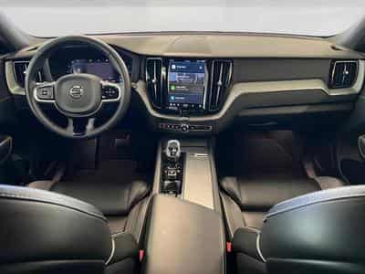 Volvo XC60 Plus Dark (2023) - Photo 7