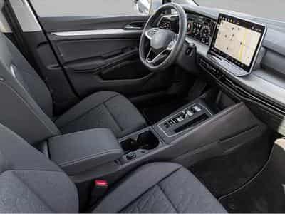 VW Golf (2025) - Photo 6