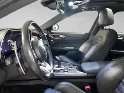 Alfa-Romeo Giulia 2.0 TB 280 Q4 Veloce AUTO (2026) - Foto 4