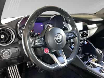 Alfa-Romeo Giulia 2.0 TB 280 Q4 Veloce AUTO (2026) - Foto 8