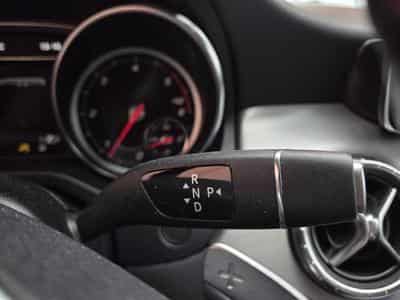 Mercedes CLA 200 D 7G-DCT COUPE AMG-LINE (2019) - Photo 13