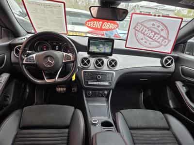 Mercedes CLA 200 D 7G-DCT COUPE AMG-LINE (2019) - Photo 9